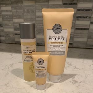It Cosmetics - face wash & moisturizer